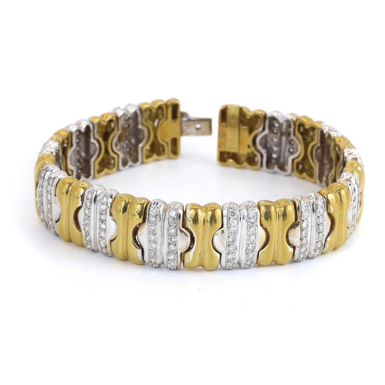 HEAVY 18CT DIAMOND BRACELET