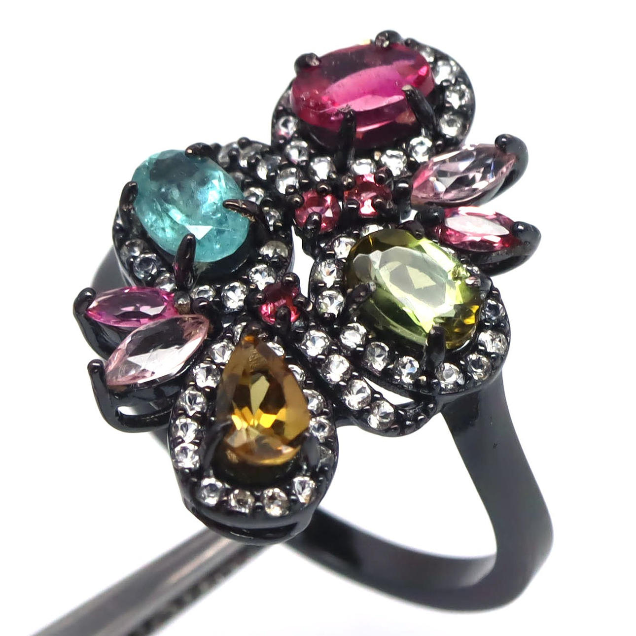 GEMSTONE SILVER RING